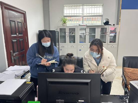 c1bb3a2a3a1140caddf56e29d1c2c4b